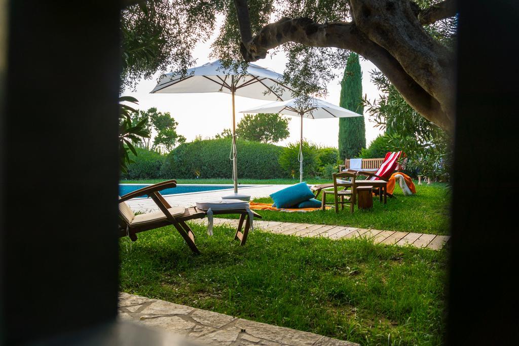 Villa Dh Epavlis Rio Exterior foto